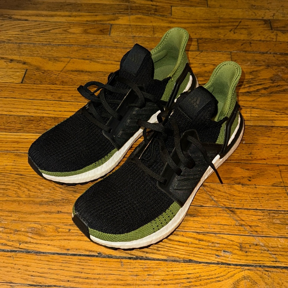 New Men’s adidas ultraboost size 11
